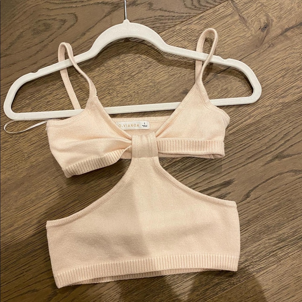 Tan cut out cropped tank top